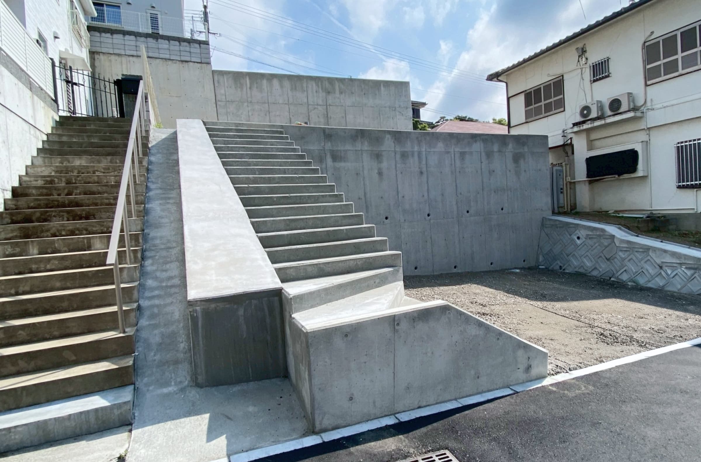 コンクリート施工の作業風景